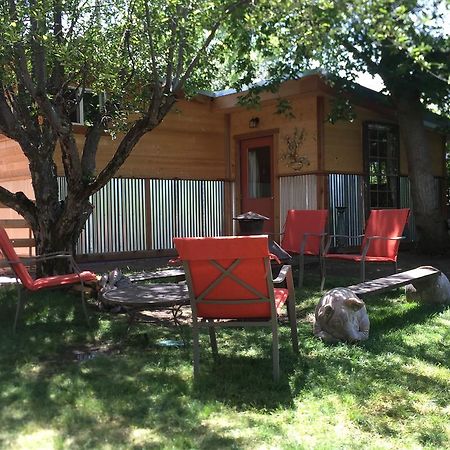 Lava Hideout Cabins Villa Lava Hot Springs Ngoại thất bức ảnh